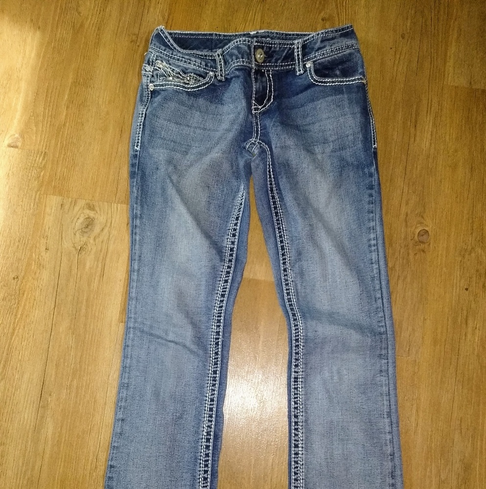 Juniors jeans